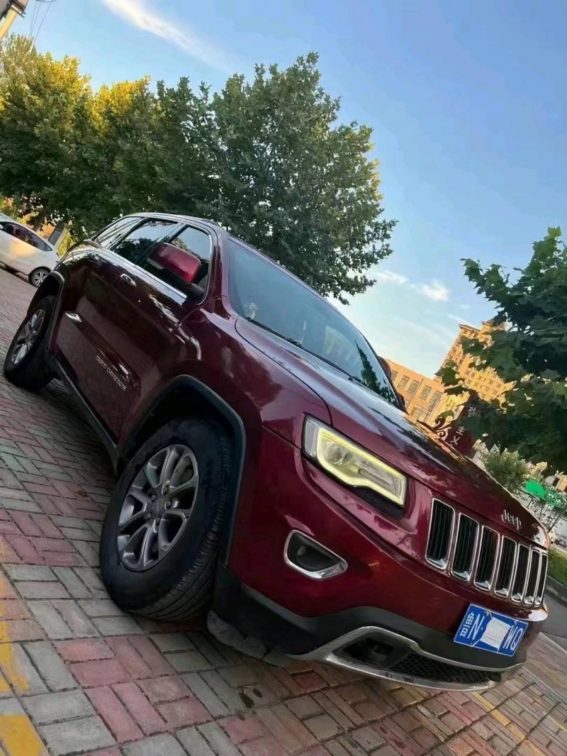 石家庄15年Jeep大切诺基2
