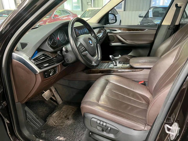 济宁16年宝马X54