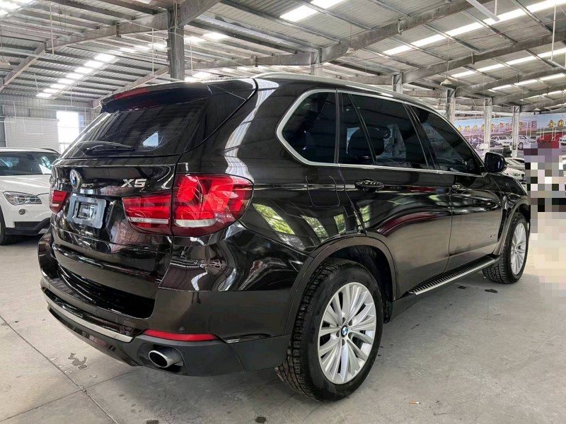 济宁16年宝马X57