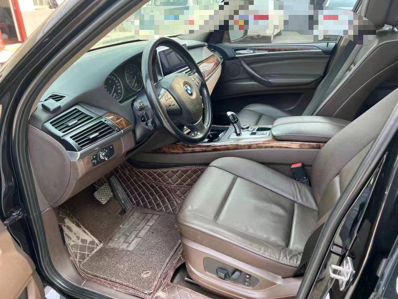 济宁13年宝马X55