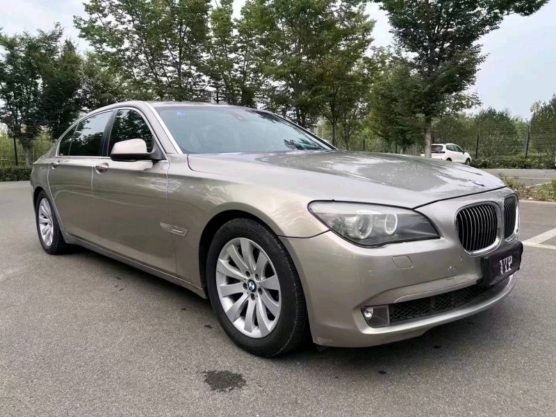 济宁12年宝马7系2