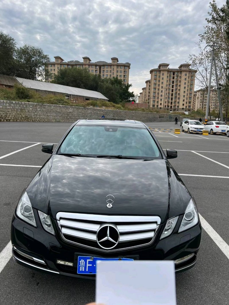 青岛11年奔驰E1