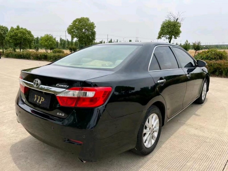 盐城13年丰田凯美瑞5