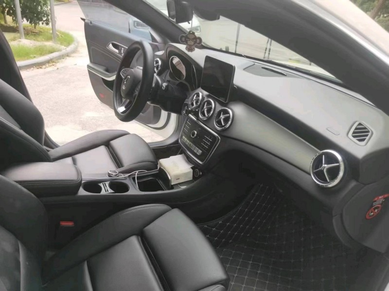 北京18年奔驰CLA4