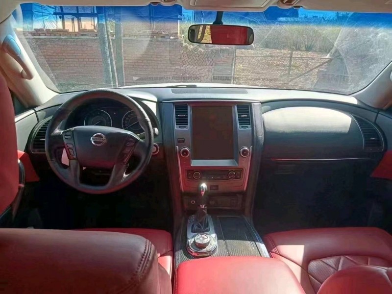 邯郸17年日产途乐3