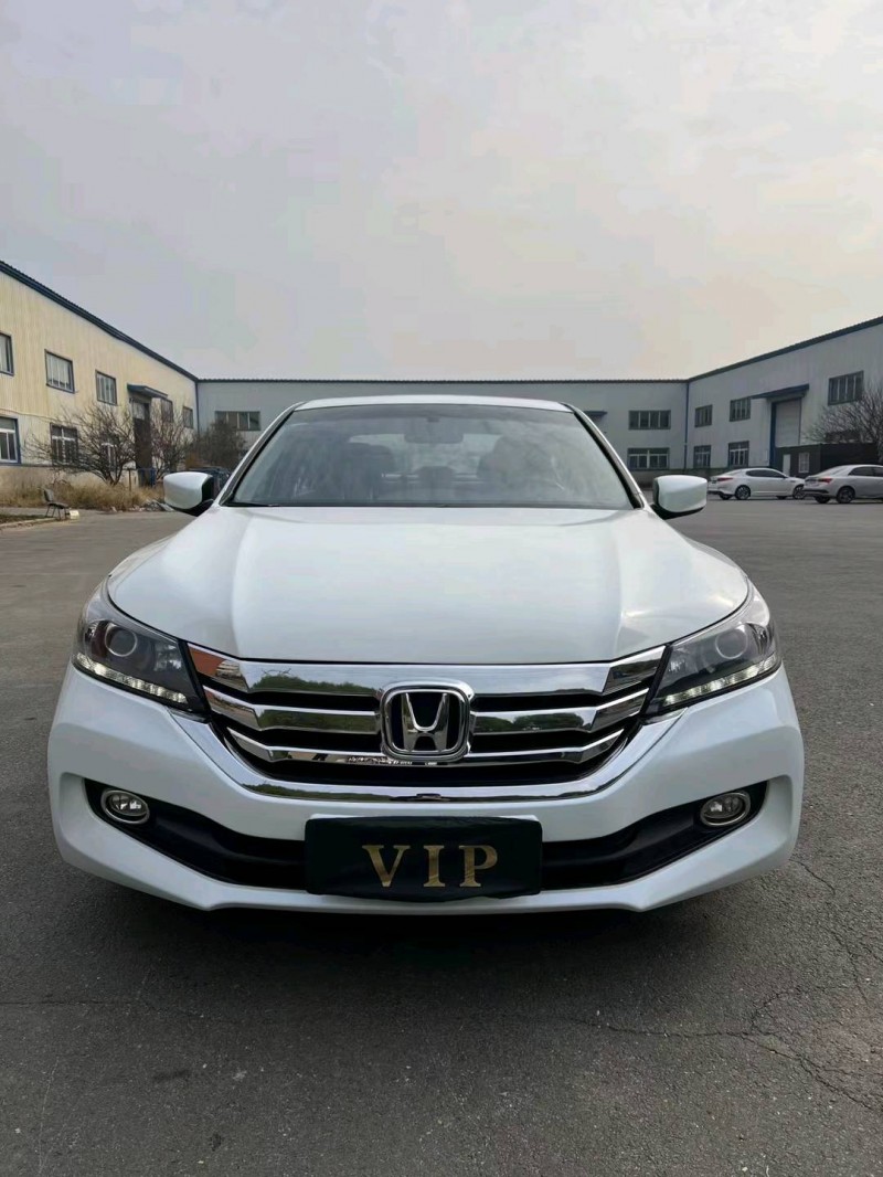 沈阳16年本田雅阁1