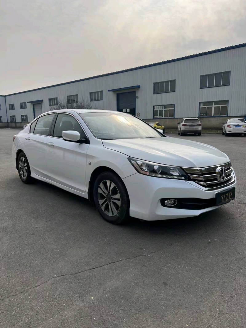 沈阳16年本田雅阁3