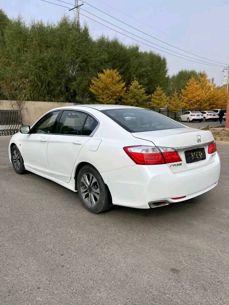 沈阳16年本田雅阁4