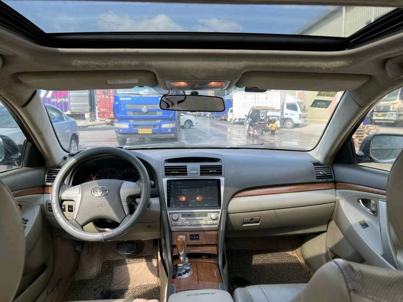 东莞11年丰田凯美瑞6