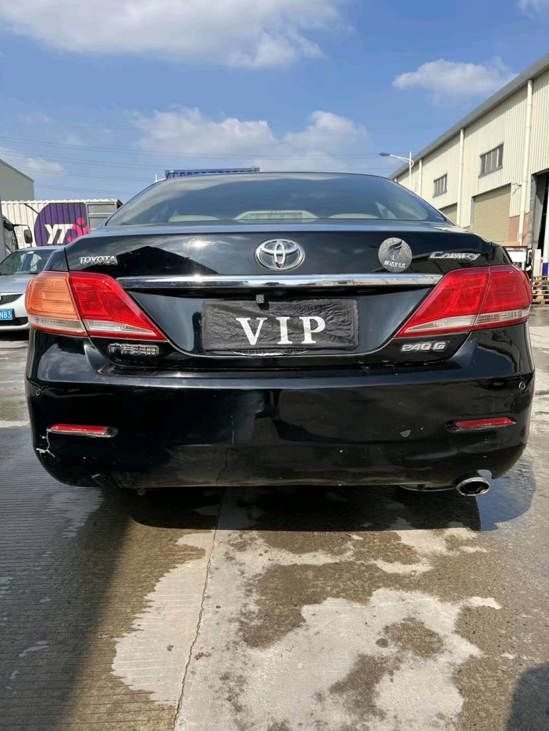 东莞11年丰田凯美瑞9