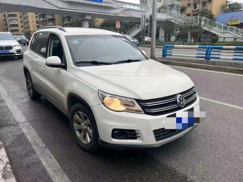 重庆11年大众途观2