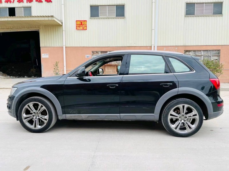 东莞10年奥迪Q58