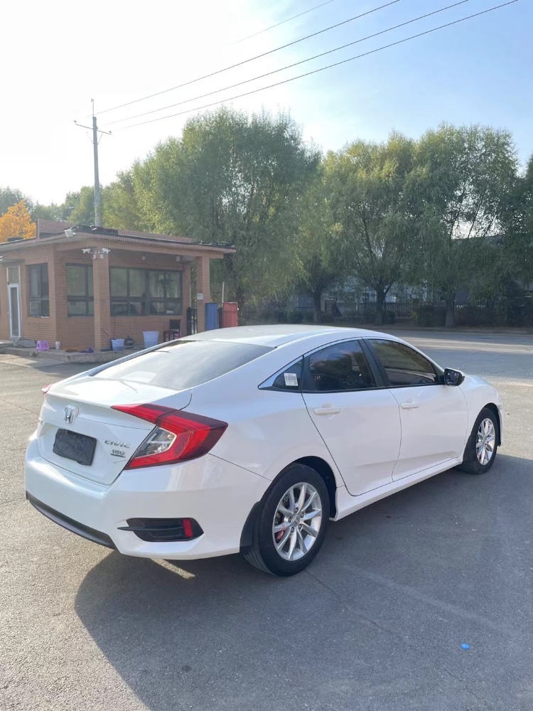 沈阳19年本田思域1