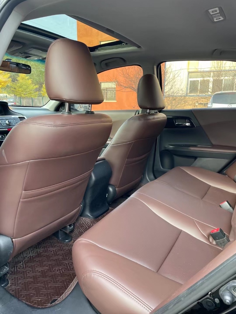 沈阳17年本田雅阁6