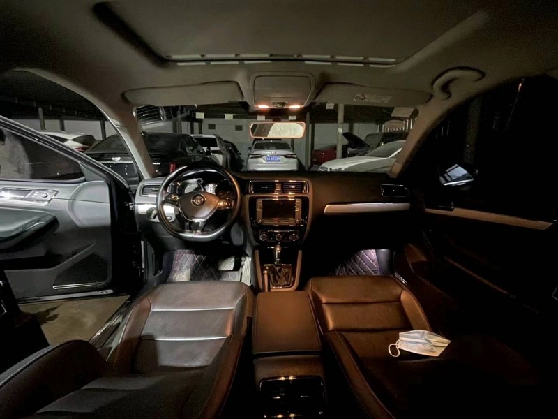 邯郸18年大众速腾4