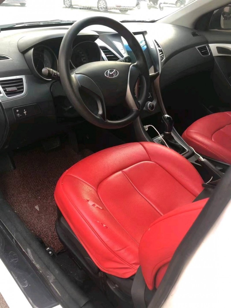 济南17年现代朗动2