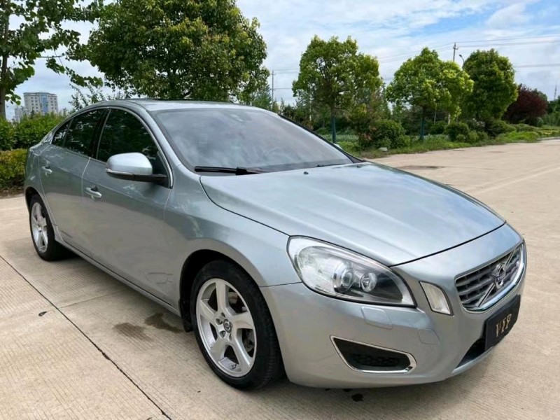 盐城12年沃尔沃S60L2