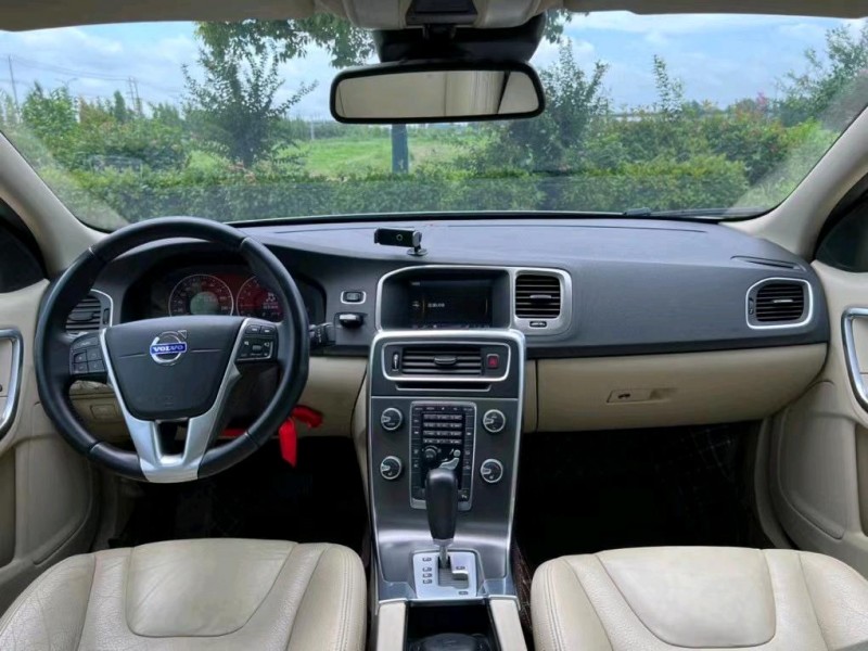 盐城12年沃尔沃S60L7