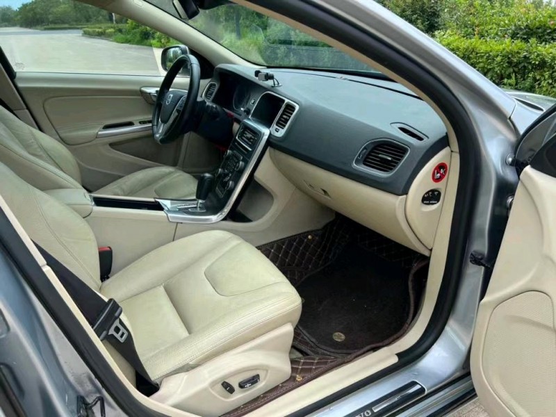 盐城12年沃尔沃S60L8