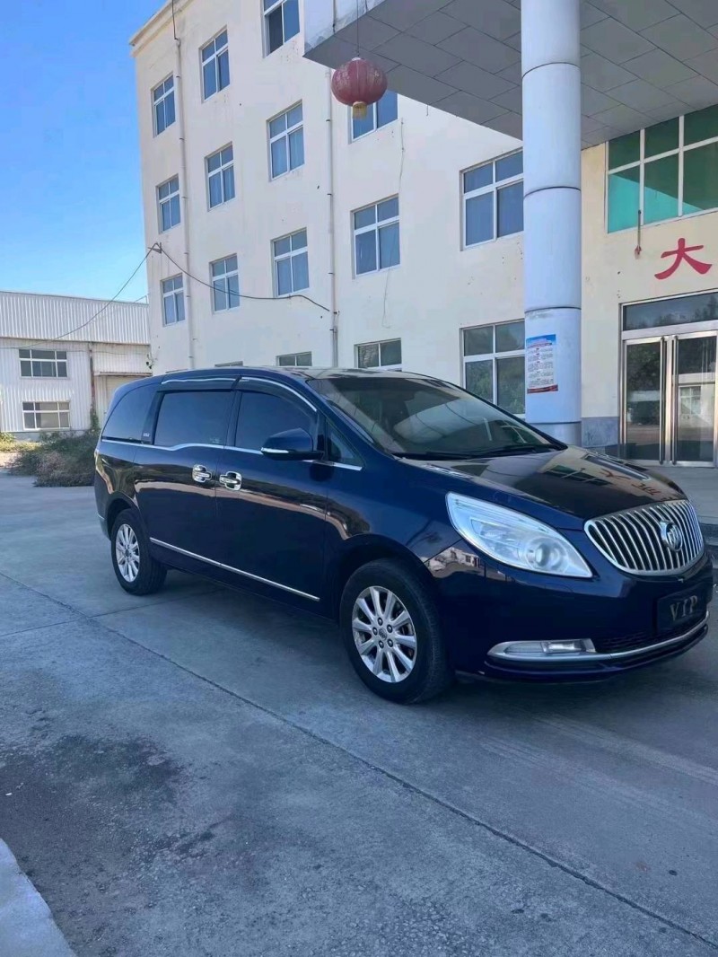 济宁12年别克GL83