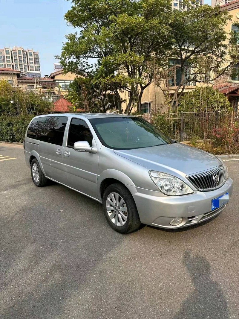 青岛15年别克GL87