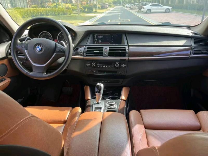 徐州14年宝马X67