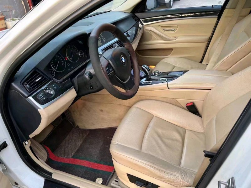 济宁12年宝马5系4