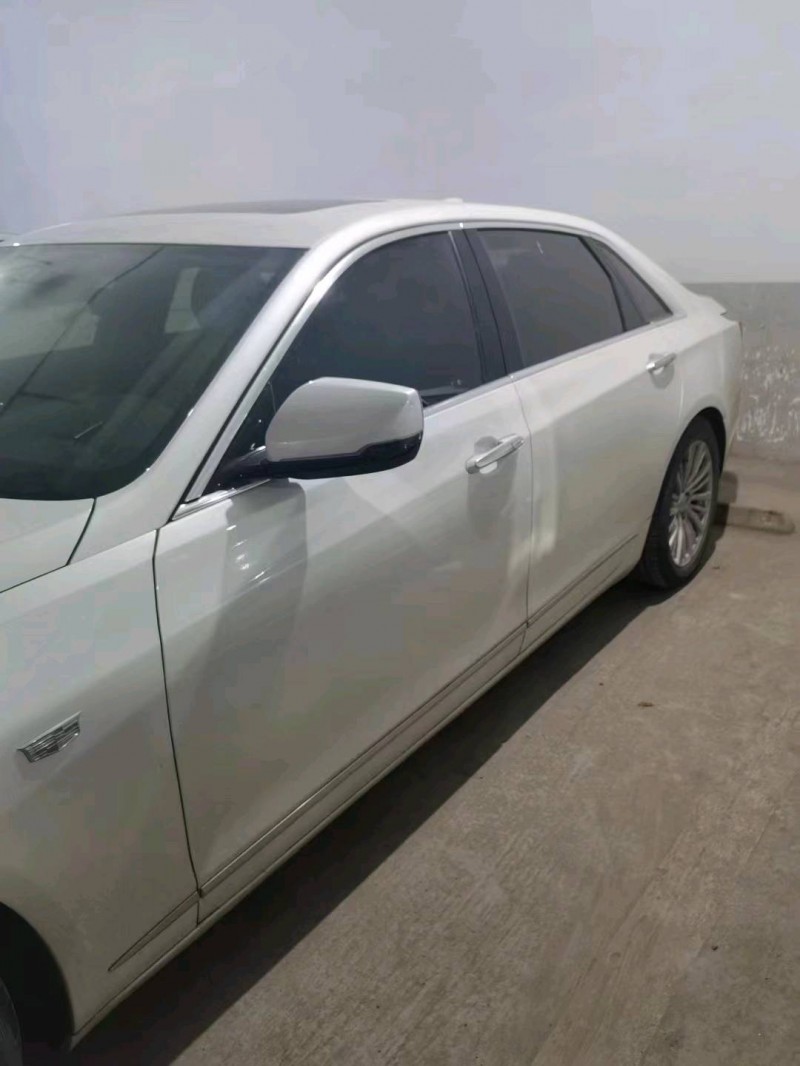 宜春20年凯迪拉克CT61