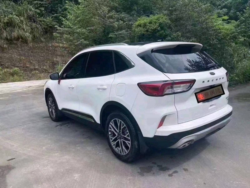 广州21年福特锐际3