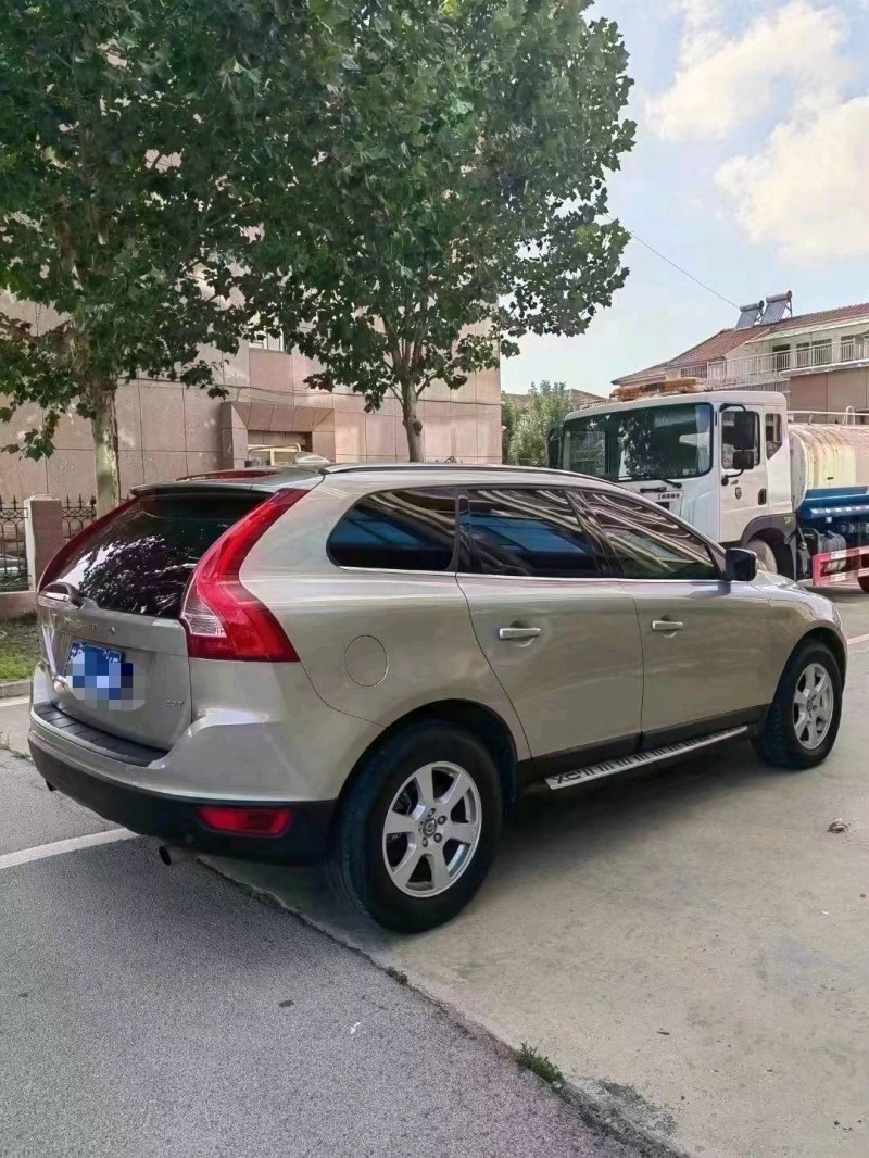 北京11年沃尔沃XC604