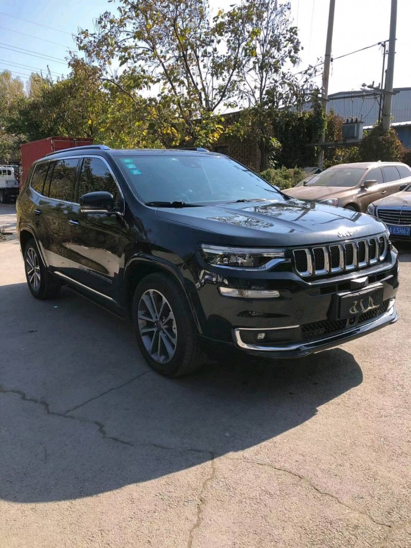 沈阳18年Jeep大切诺基2