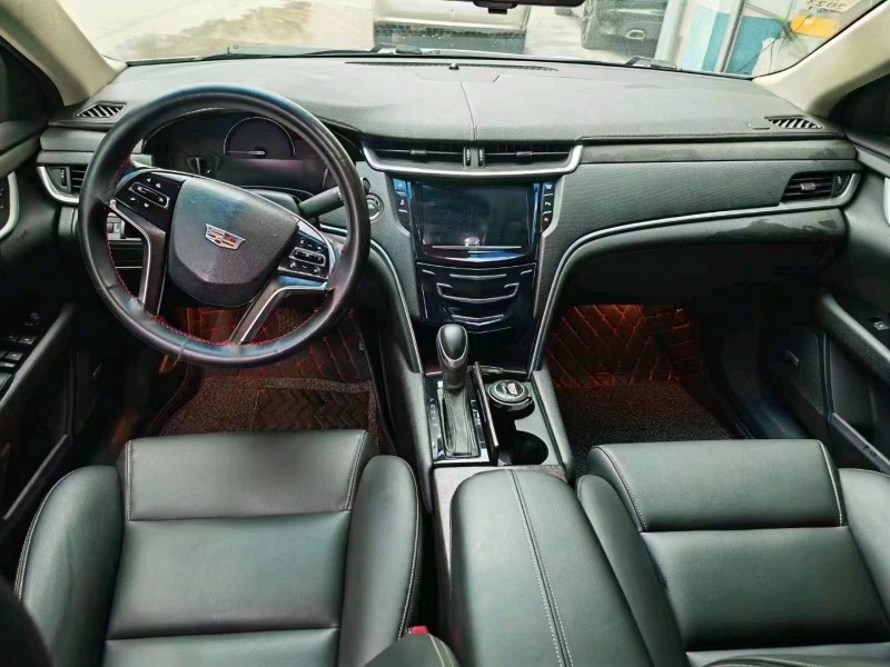 邯郸19年凯迪拉克XTS3