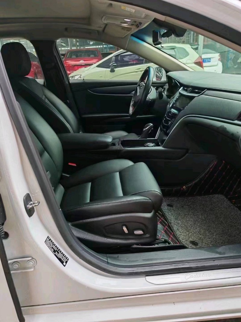 邯郸19年凯迪拉克XTS1