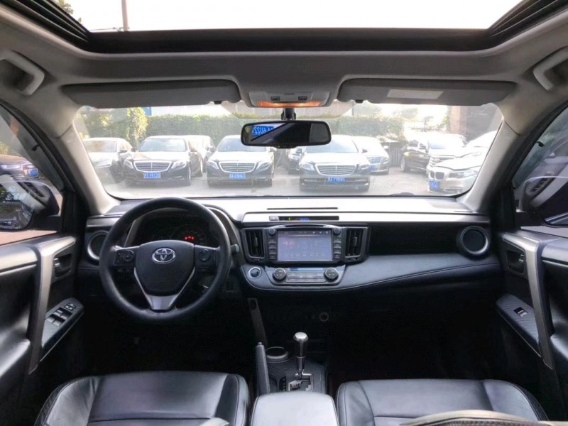 沈阳14年丰田RAV4荣放7