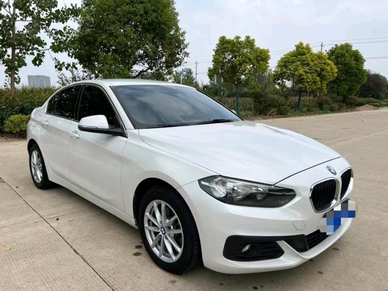 盐城17年宝马1系3