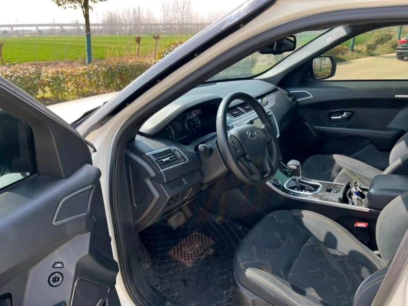 盐城17年陆风X71