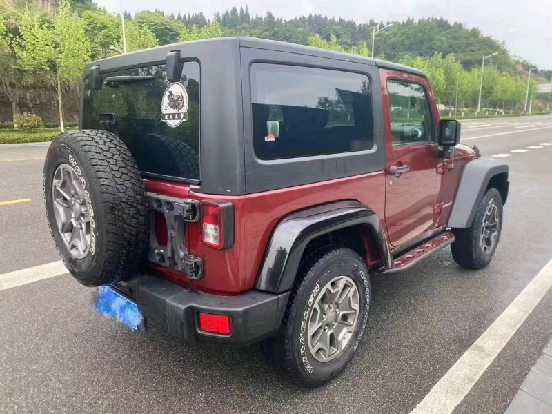 宜昌13年Jeep牧馬人4