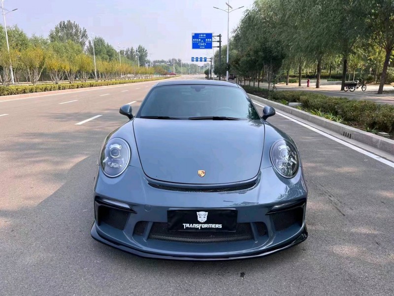 枣庄17年保时捷9119