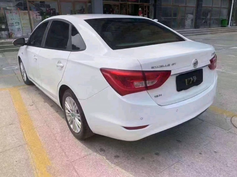 北京17年别克英朗7