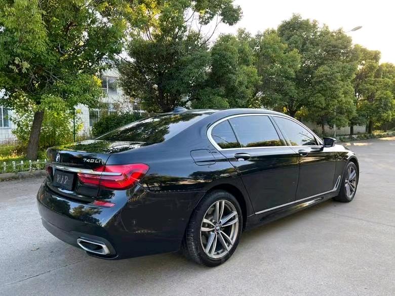 盐城18年宝马7系8