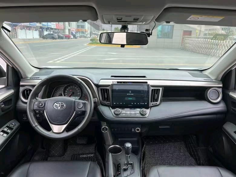 盐城16年丰田RAV4荣放3
