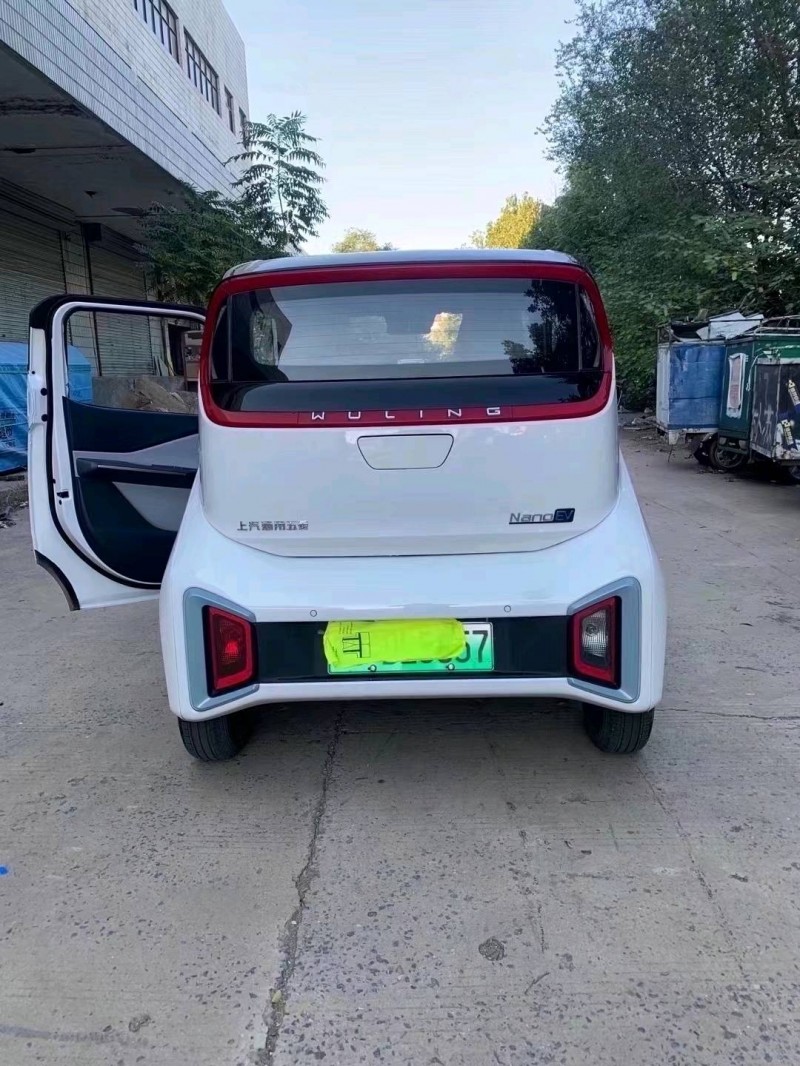 邯郸22年五菱汽车NANO EV5