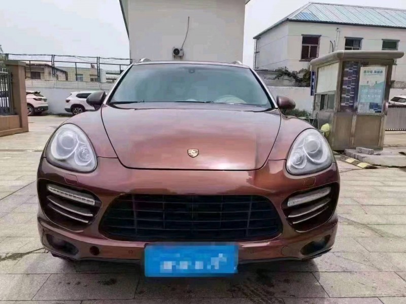 北京13年保时捷卡宴1