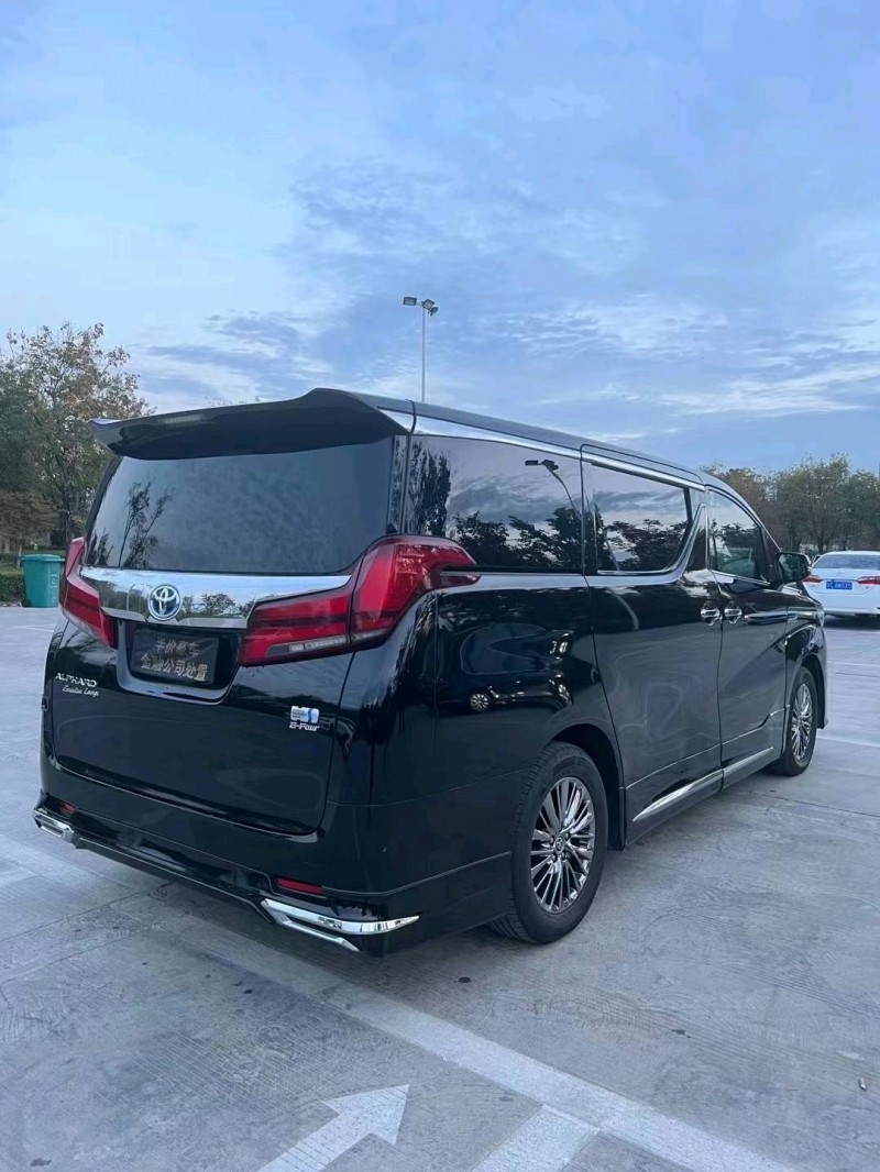 徐州19年丰田埃尔法4