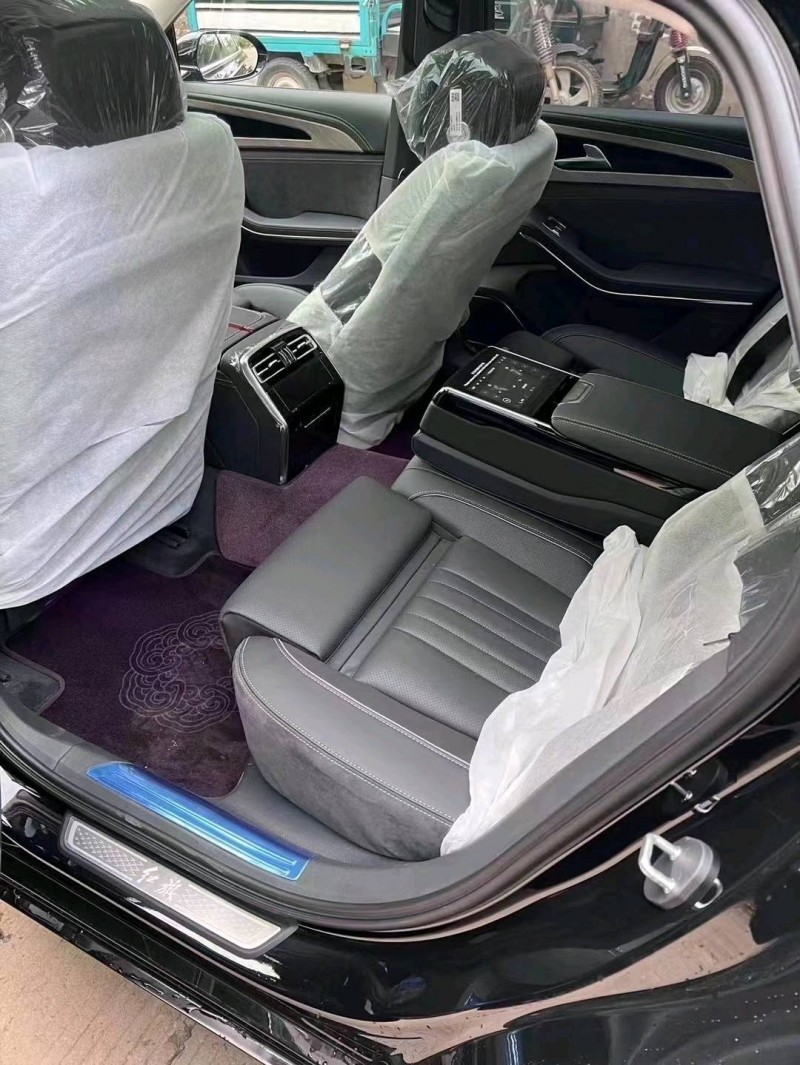 邯郸22年红旗H95