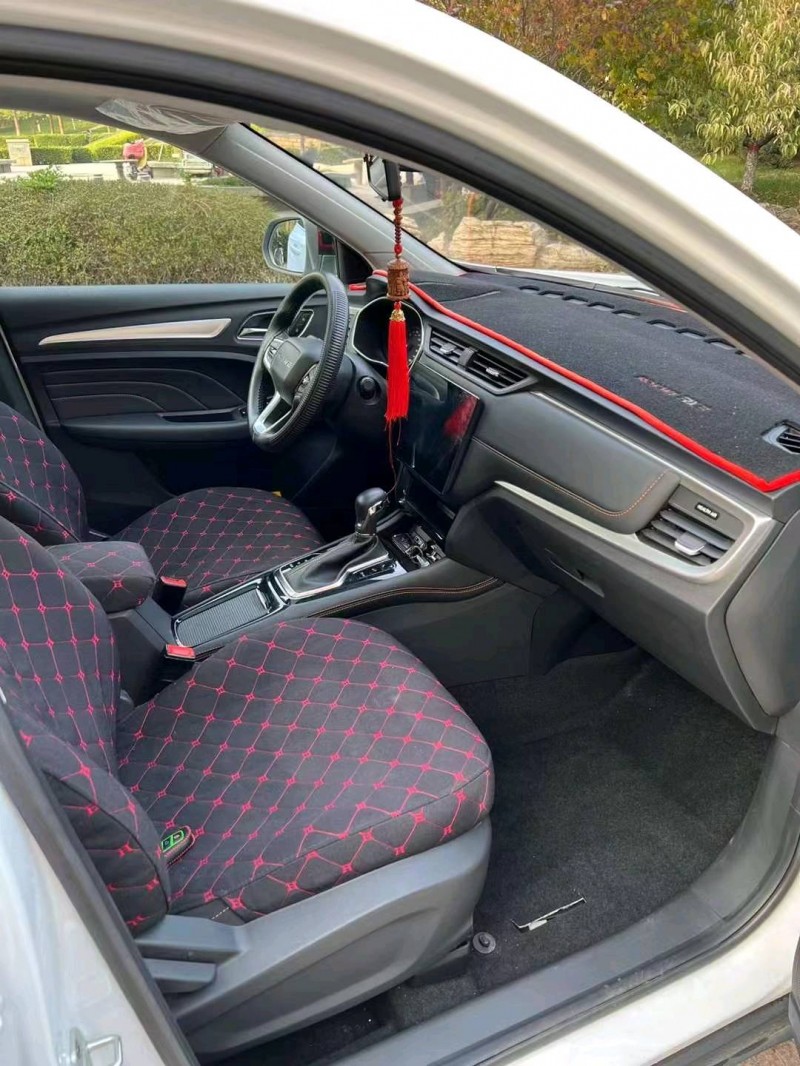 邯郸22年荣威RX38