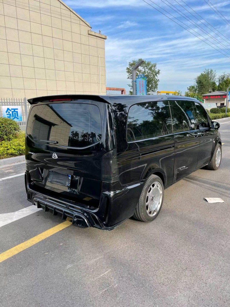 徐州20年奔驰威霆8