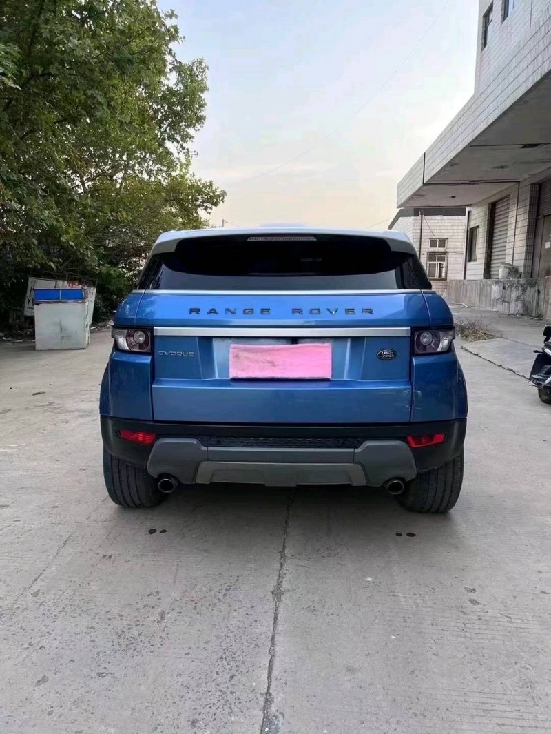 邯郸12年路虎极光1