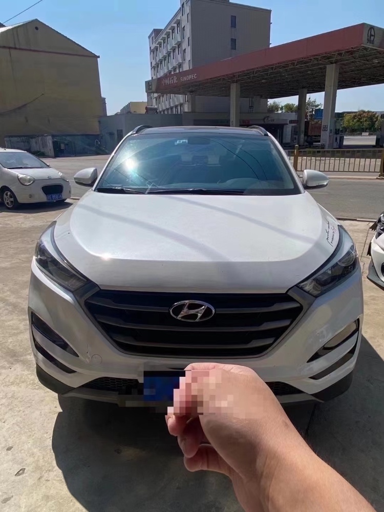 徐州18年现代途胜1