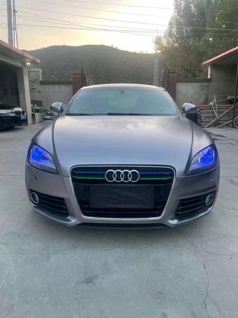 邯郸13年奥迪TT1